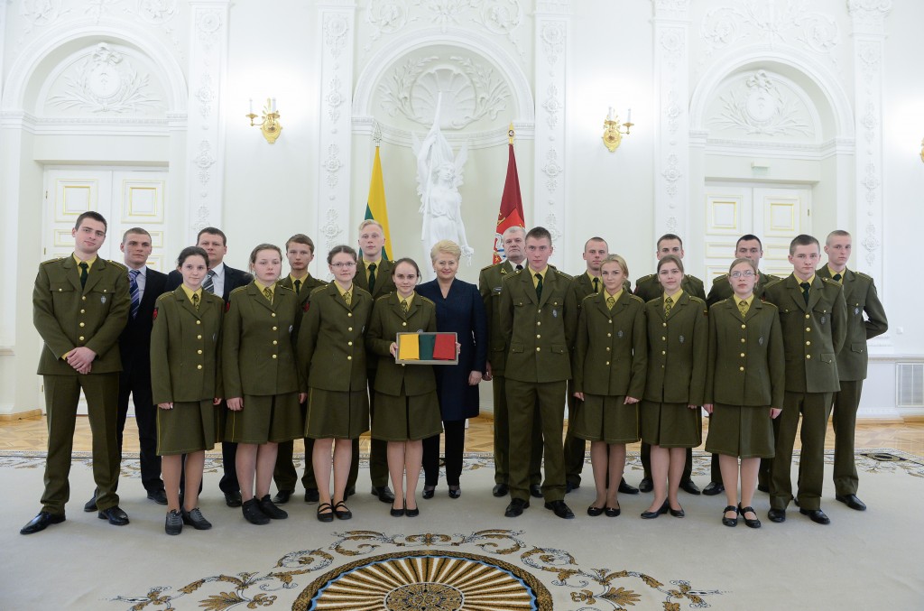 2014-04-22 konkurso NATO u-ra-as gyvai nugaletojai DSC_8098_1