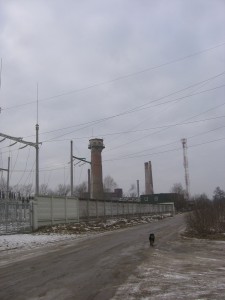 Gamyklos „Kaitra“ kaminai 1988 metais į atmosferos orą  išmetė 2741 toną teršalų