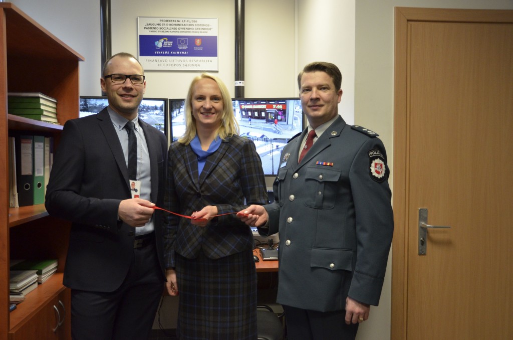 Akimirkos iš vaizdo stebėjimo kamerų sistemos pristatymo Trakų rajono policijos komisariate.