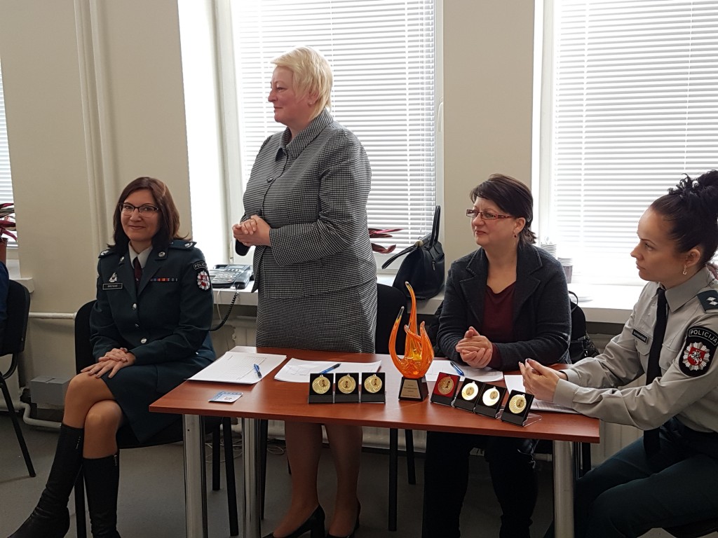 Renginio dalyvius pasveikino ir Trakų rajono savivaldybės Narkotikų kontrolės ir narkomanijos prevencijos komisijos pirmininkė Marija Puč